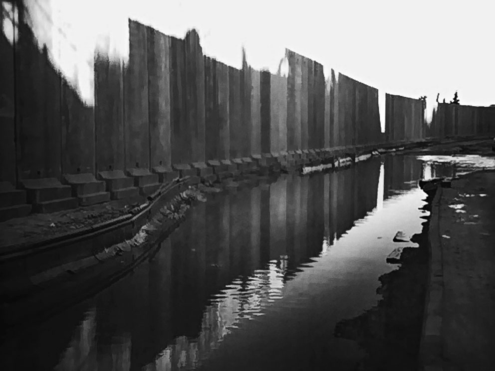 Untitled 4 from The Wall series